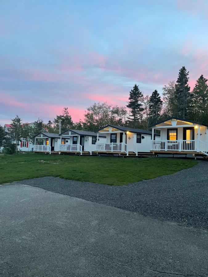Les Chalets De La Colline Inc Baie-Sainte-Catherine Εξωτερικό φωτογραφία