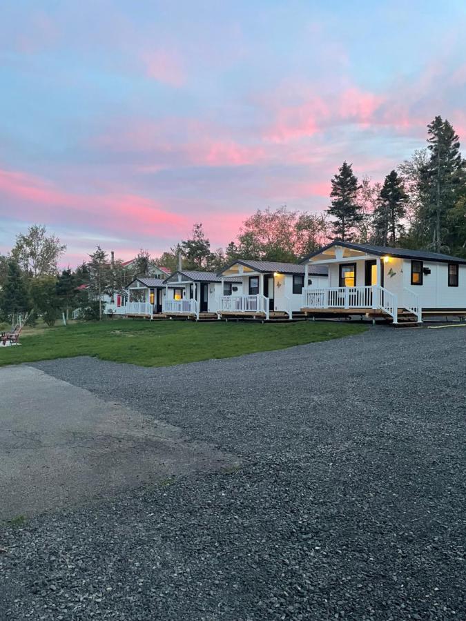 Les Chalets De La Colline Inc Baie-Sainte-Catherine Εξωτερικό φωτογραφία
