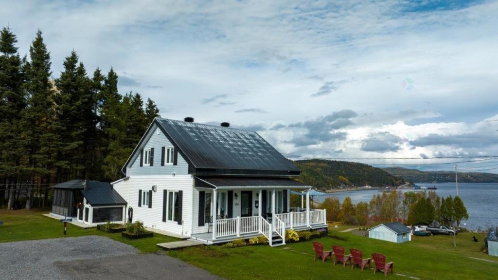 Les Chalets De La Colline Inc Baie-Sainte-Catherine Εξωτερικό φωτογραφία